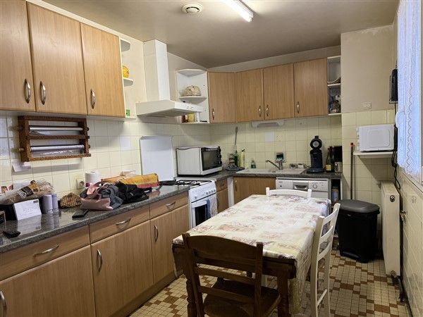 PROCHE DE MARCILLAC-LA-CROISILLE : vente vente de 5 pi&egrave;ces - grande image 5