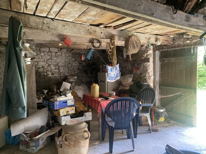 CENTRE-VILLE D'EGLETONS : vente vente de 3 pi&egrave;ces - grande image 9