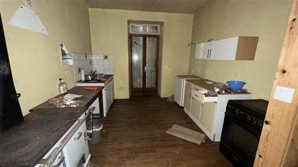 SECTEUR UZERCHE : vente vente de 6 pi&egrave;ces - grande image 2