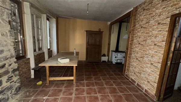 SECTEUR UZERCHE : vente vente de 6 pi&egrave;ces - grande image 3