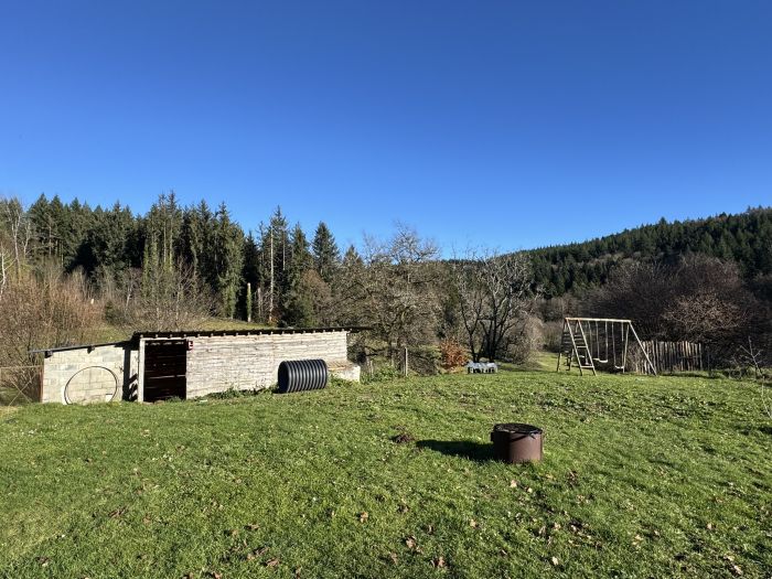 DANS UN ENVIRONNEMENT BUCOLIQUE A 10MIN D'EGLETONS : vente vente de 7 pi&egrave;ces - grande image 3