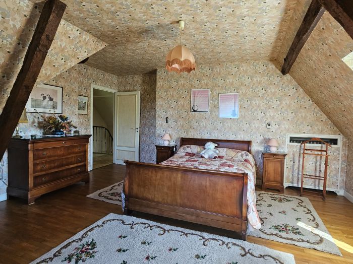 ENTRE SEILHAC ET TREIGNAC : vente vente de 15 pi&egrave;ces - grande image 5