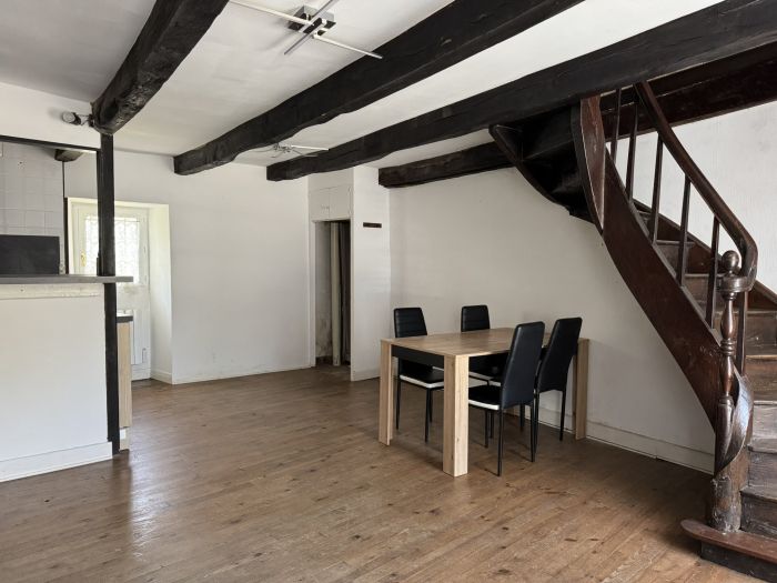 AU COEUR D'EGLETONS : vente vente de 3 pi&egrave;ces - grande image 2