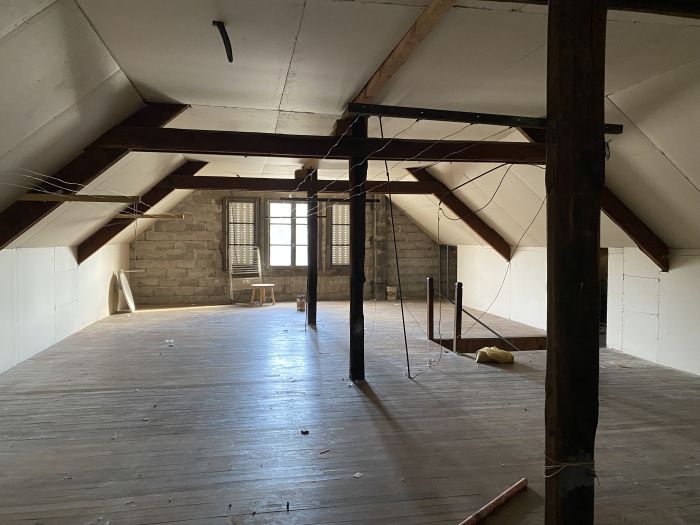 CENTRE-VILLE D'EGLETONS : vente vente de 6 pi&egrave;ces - grande image 9