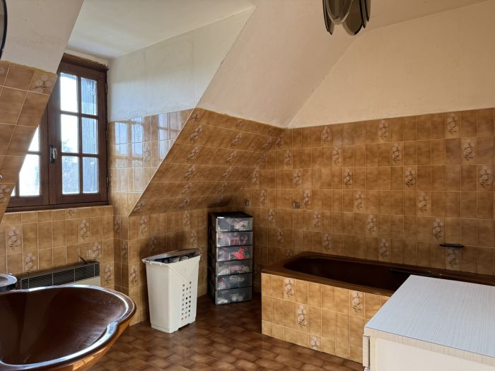 SECTEUR CLERGOUX : vente vente de 7 pi&egrave;ces - grande image 9