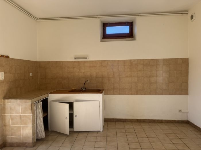 QUARTIER CALME D'EGLETONS : vente vente de 6 pi&egrave;ces - grande image 8