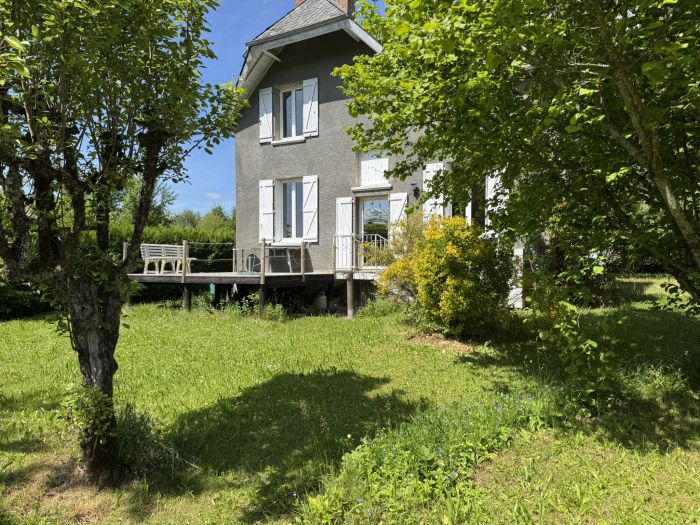MONTAIGNAC-SUR-DOUSTRE : vente Maison 5 - vignette 1