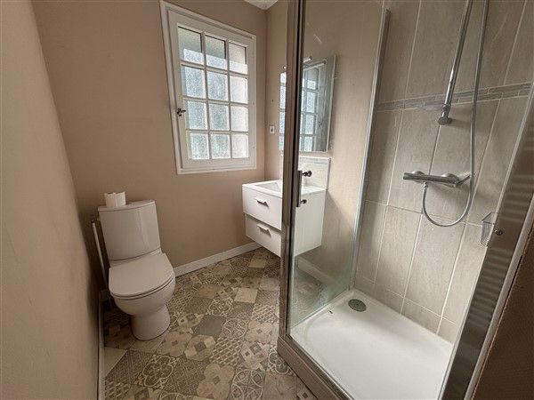 LES QUATRES ROUTES D'ALBUSSAC : vente vente de 6 pi&egrave;ces - grande image 6