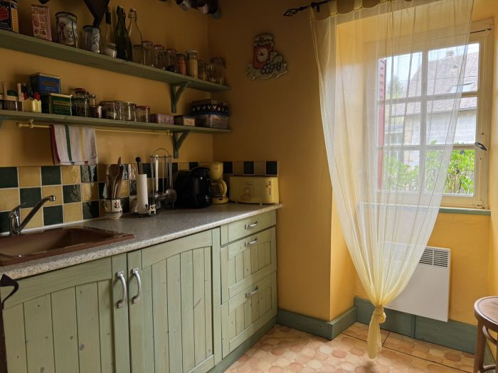 DANS UN HAMEAU PAISIBLE - A 15 MIN D'EGLETONS : vente vente de 4 pi&egrave;ces - grande image 6