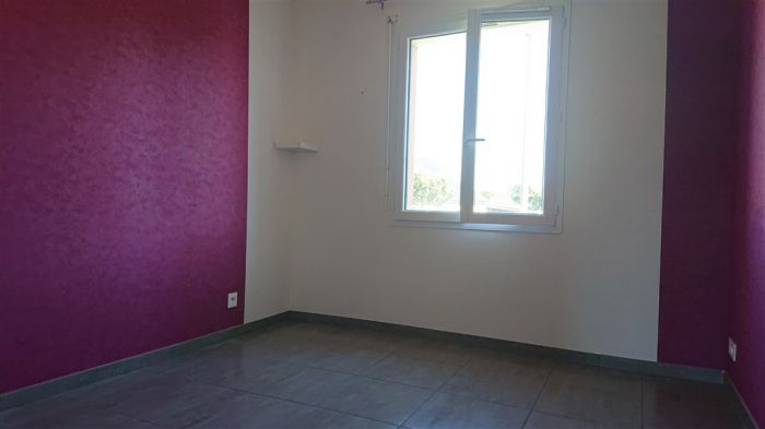 MAUSSAC : vente vente de 3 pi&egrave;ces - grande image 7