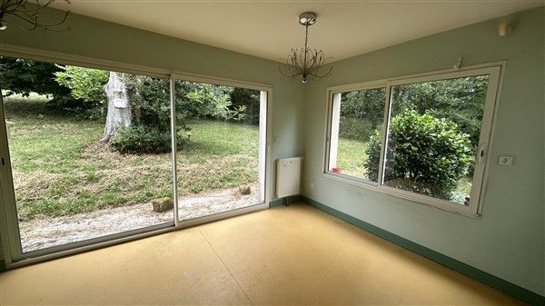 Poissac : vente vente de 5 pi&egrave;ces - grande image 3