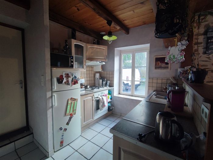 20 min d'Ussel : vente vente de 6 pi&egrave;ces - grande image 4