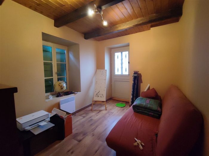 20 min d'Ussel : vente vente de 6 pi&egrave;ces - grande image 6