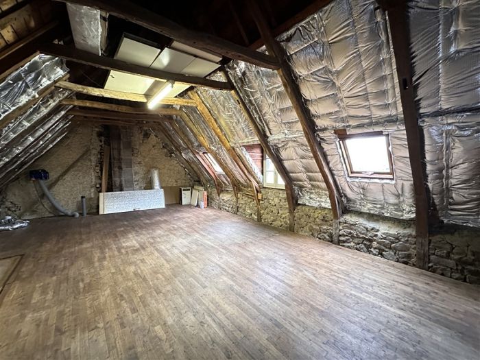 Meymac, Centre Ancien : vente vente de 4 pi&egrave;ces - grande image 10