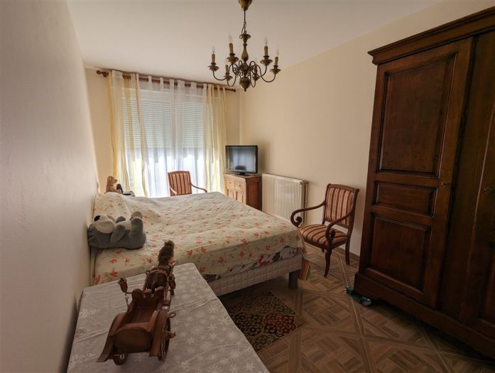 Ussel : vente vente de 6 pi&egrave;ces - grande image 5