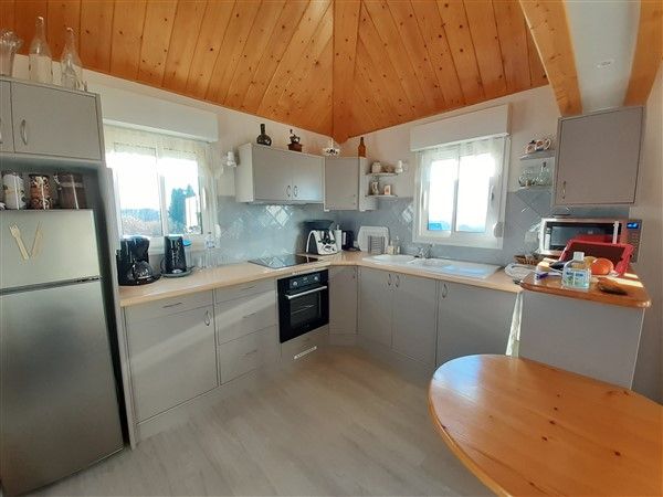 CHAMPAGNAC LA PRUNE : vente vente de 3 pi&egrave;ces - grande image 3