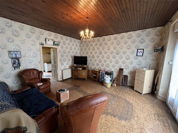 St CHAMANT : vente vente de 9 pi&egrave;ces - grande image 2