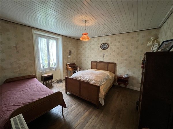 St CHAMANT : vente vente de 9 pi&egrave;ces - grande image 4