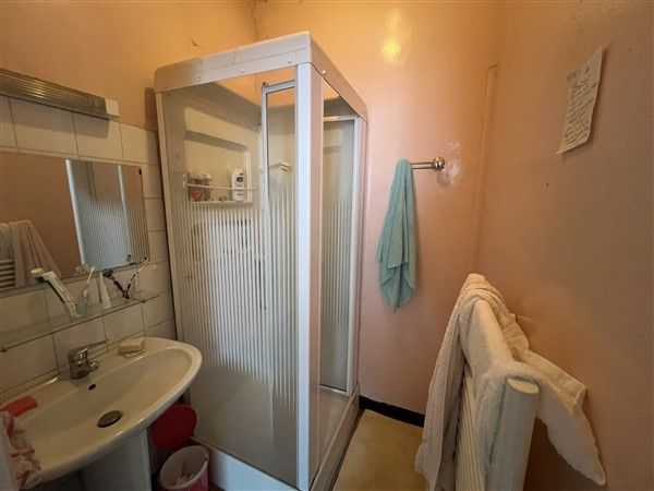 St CHAMANT : vente vente de 9 pi&egrave;ces - grande image 5