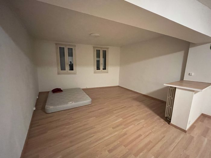 Tulle Centre Ville : vente vente de 5 pi&egrave;ces - grande image 2