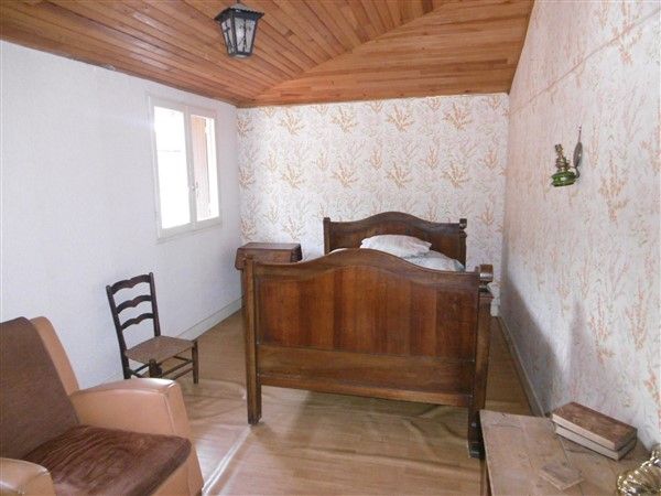 Laguenne : vente vente de 4 pi&egrave;ces - grande image 10