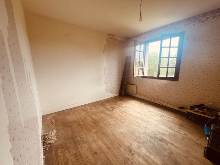 Entre Tulle et Naves : vente vente de 6 pi&egrave;ces - grande image 4