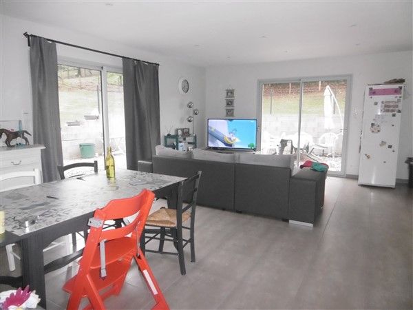 A 10 min d'Argentat : vente vente de 5 pi&egrave;ces - grande image 10