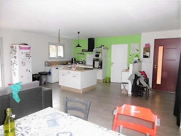 A 10 min d'Argentat : vente vente de 5 pi&egrave;ces - grande image 2