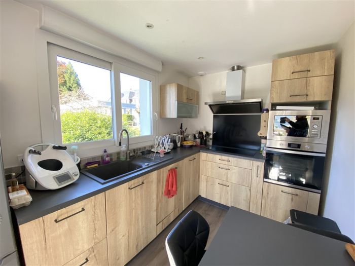 Meymac, Centre Ville &agrave; Pied : vente vente de 4 pi&egrave;ces - grande image 4