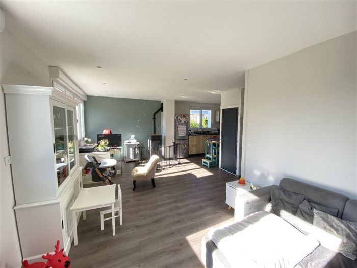 Meymac, Centre Ville &agrave; Pied : vente vente de 4 pi&egrave;ces - grande image 5