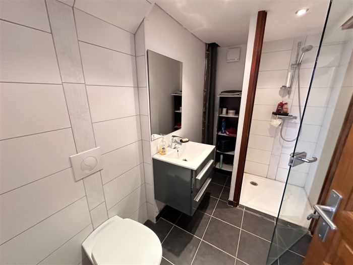 Meymac, proche Centre Ville : vente vente de 6 pi&egrave;ces - grande image 10