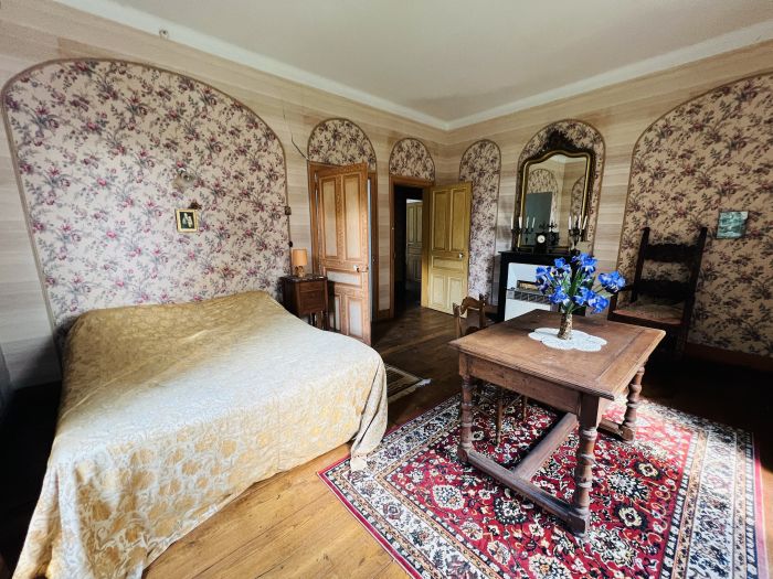 SECTEUR SAINT MEXANT/SAINT CLEMENT : vente vente de 9 pi&egrave;ces - grande image 5