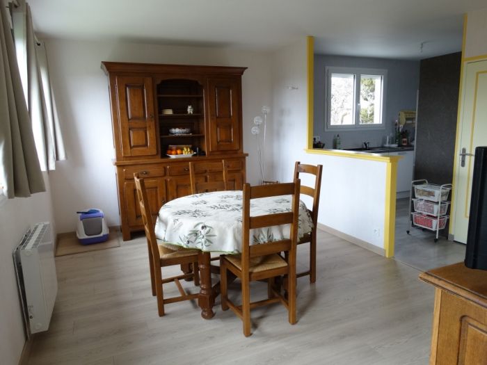 Meymac centre ville : vente vente de 4 pi&egrave;ces - grande image 2