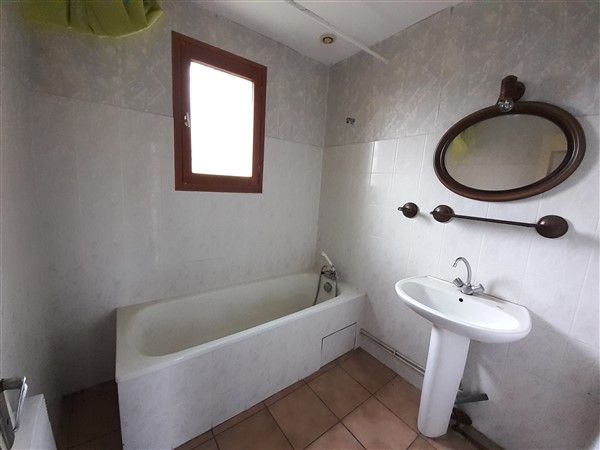 10 minutes de SAINT-PRIVAT : vente vente de 3 pi&egrave;ces - grande image 4