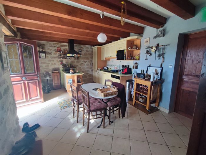 Sornac : vente vente de 6 pi&egrave;ces - grande image 5