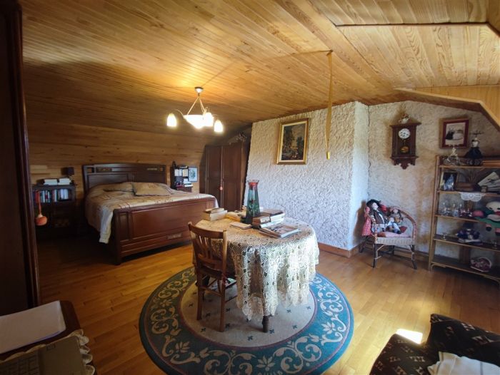 Sornac : vente vente de 6 pi&egrave;ces - grande image 8