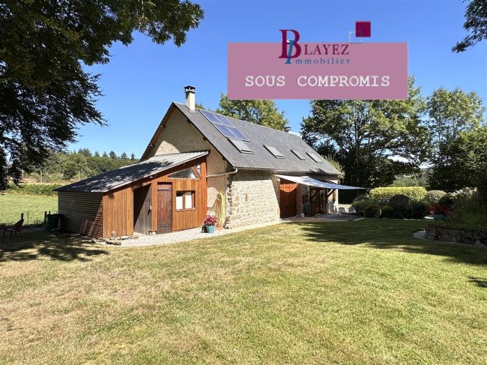 Environ 25 min Ussel : vente Propriete de caractere 6 - vignette 1