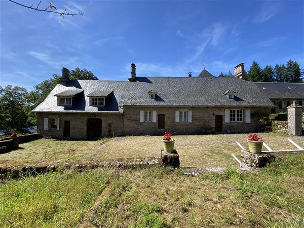 AVEC VUE PANORAMIQUE SUR L'ETANG ET A L'ABRI DES REGARDS : vente vente  - grande image 5