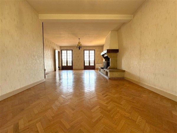 MALEMORT : vente vente de 6 pi&egrave;ces - grande image 9