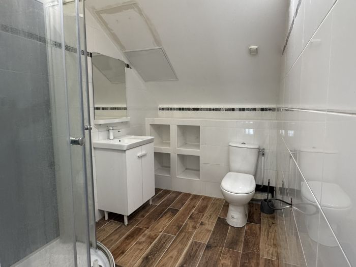 VILLAGE DE CORREZE : vente vente de 8 pi&egrave;ces - grande image 10