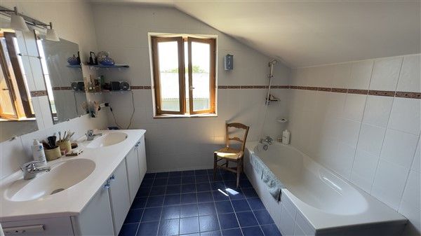 SAINTE FORTUNADE : vente vente de 10 pi&egrave;ces - grande image 8