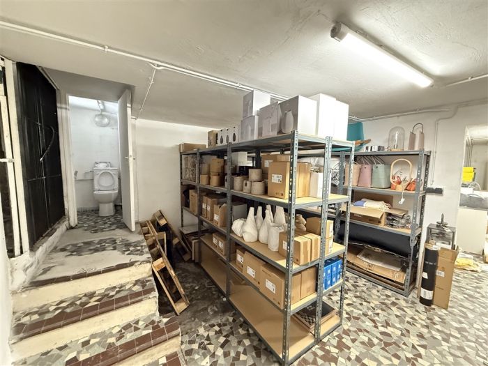 Centre Ville, Place de l'Eglise : vente vente de 4 pi&egrave;ces - grande image 10