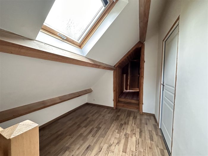 Meymac, Proche centre Ville : vente vente de 6 pi&egrave;ces - grande image 6