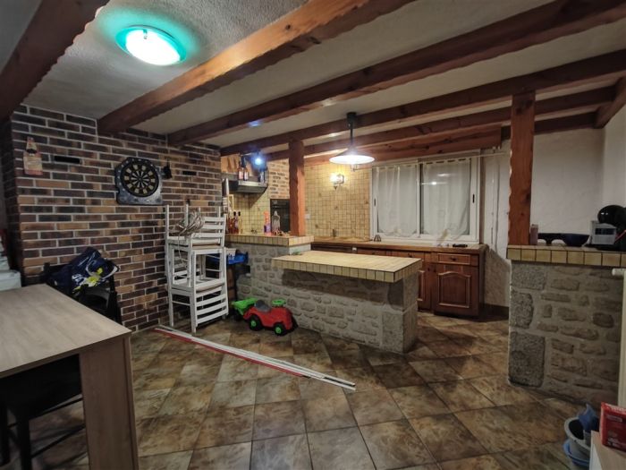 USSEL : vente vente de 6 pi&egrave;ces - grande image 7