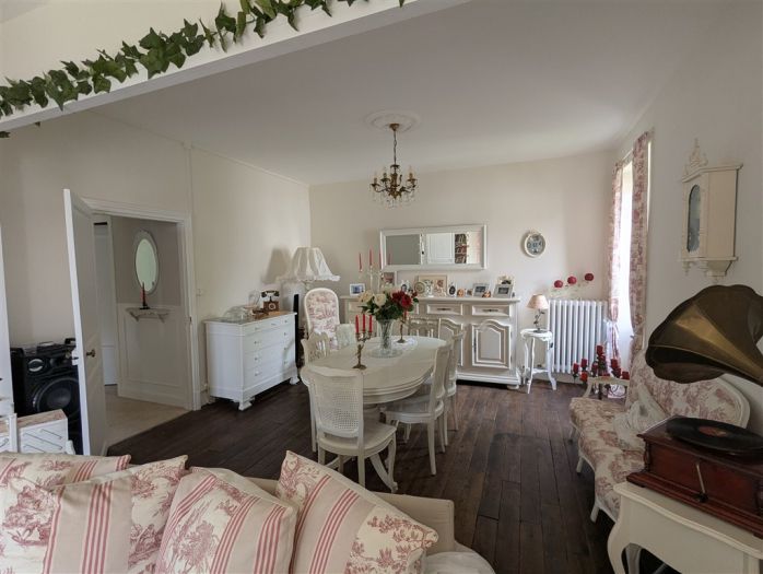 MERLINES : vente vente de 6 pi&egrave;ces - grande image 2