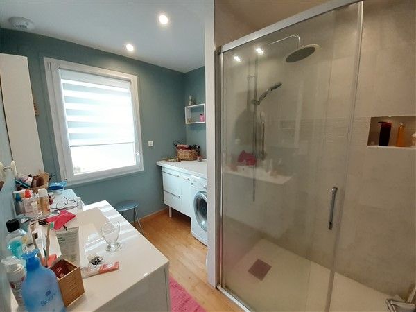 Argentat centre : vente vente de 5 pi&egrave;ces - grande image 5