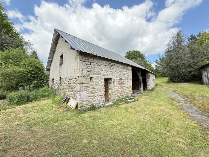 Commune de Meymac, Plateau Millevaches : vente vente de 4 pi&egrave;ces - grande image 2