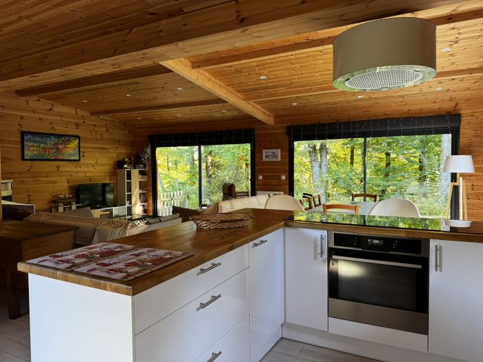 MARCILLAC-LA-CROISILLE : vente vente de 3 pi&egrave;ces - grande image 6